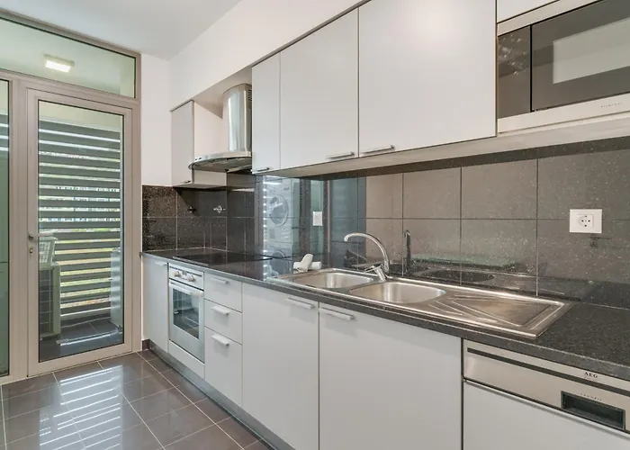 Anjo Location Lejlighed